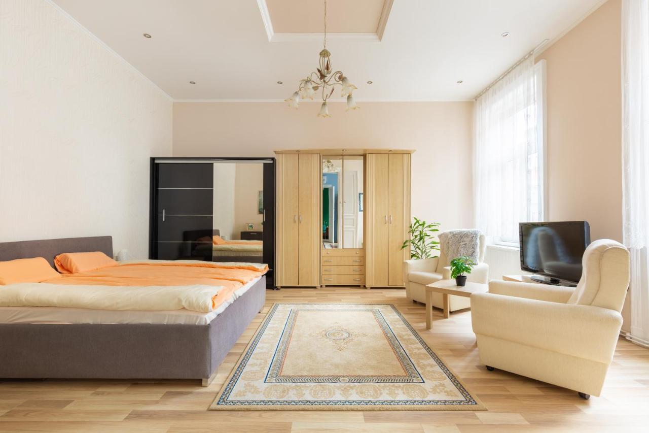 בודפשט F24 Ferenc Apartment מראה חיצוני תמונה