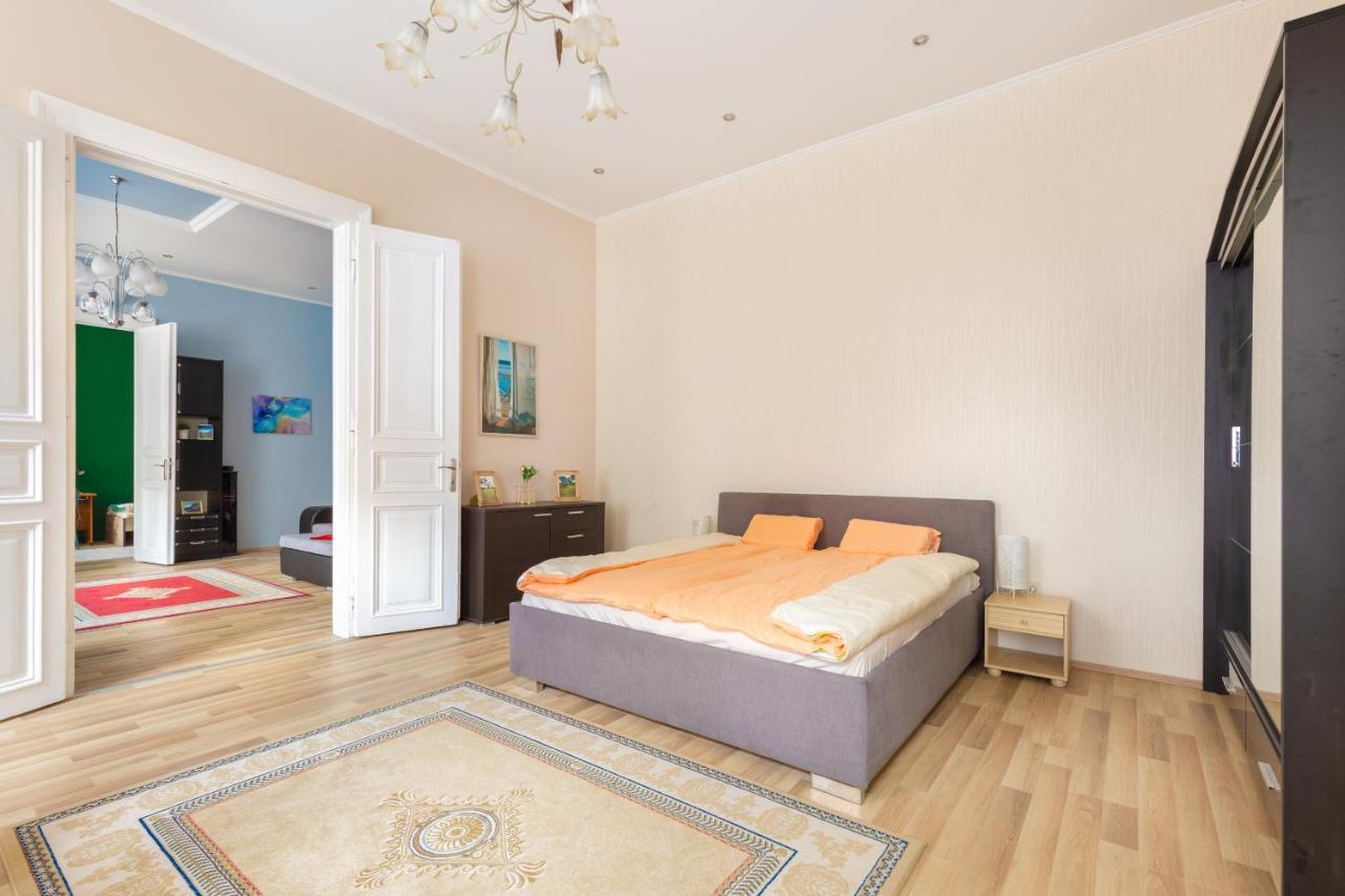 בודפשט F24 Ferenc Apartment מראה חיצוני תמונה