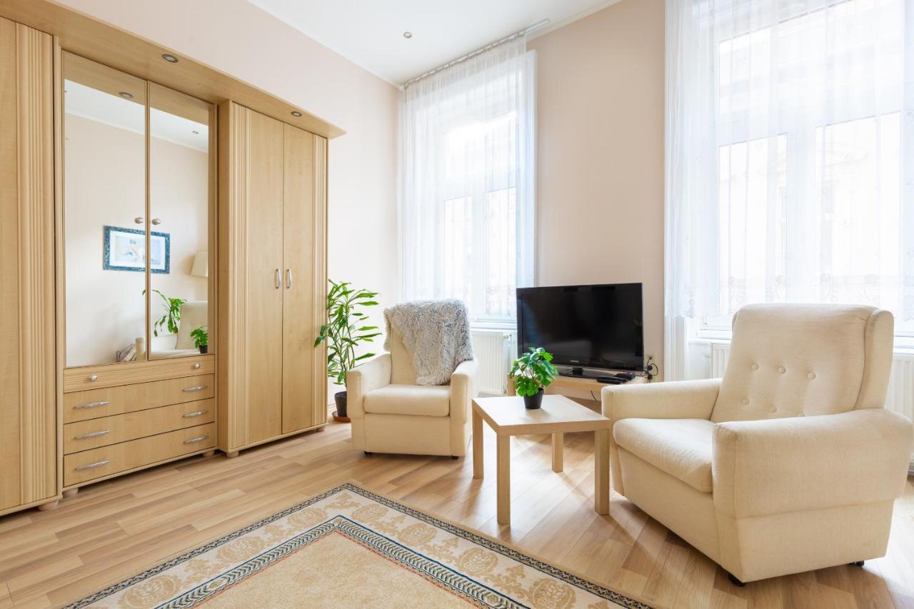 בודפשט F24 Ferenc Apartment מראה חיצוני תמונה